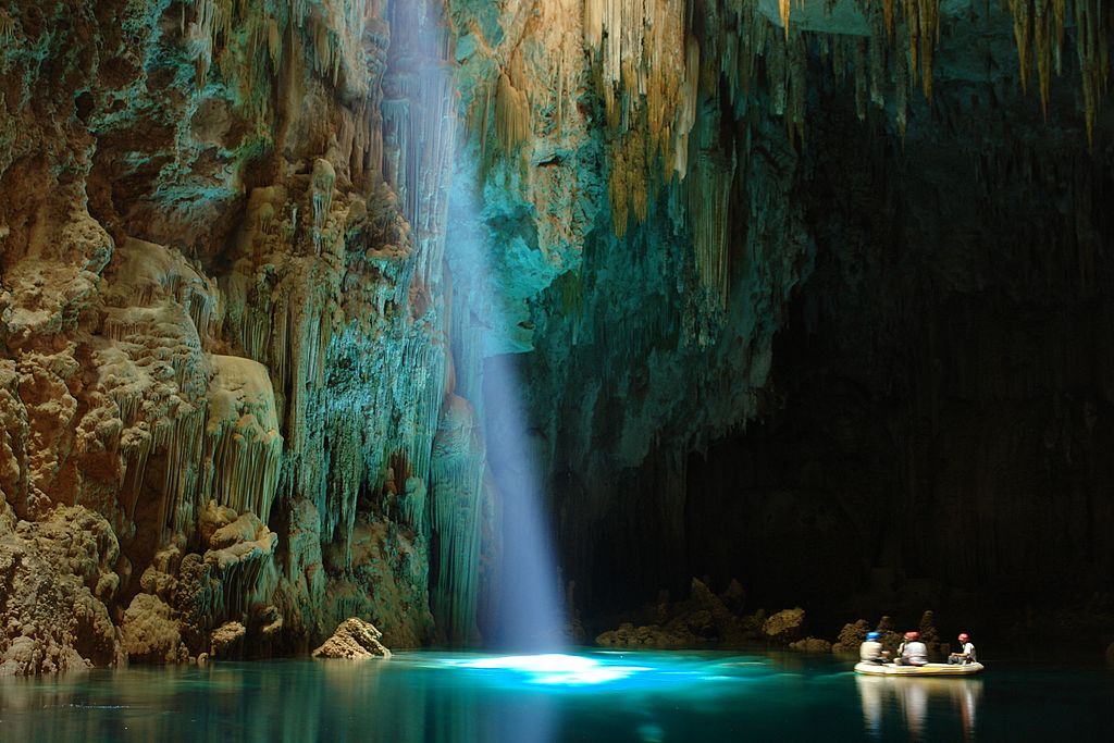 Abismo_Anhumas,_Bonito,_MS